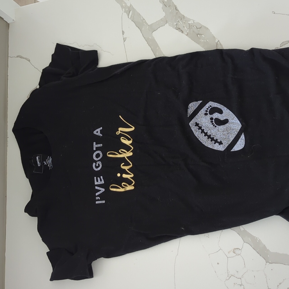 Black tshirt